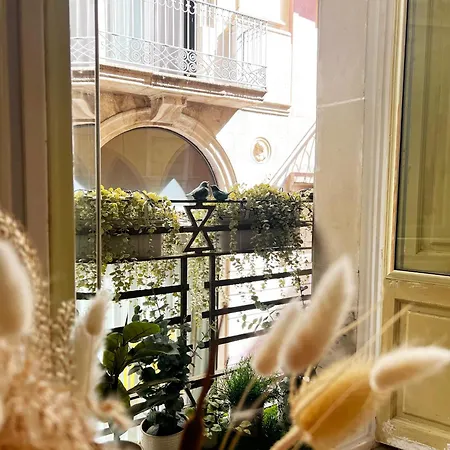 White * Barcelona